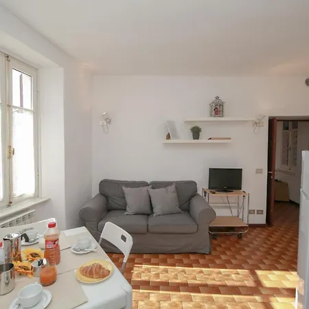 Contempora - Ca' Brenta Fresco - Valle Intelvi - *